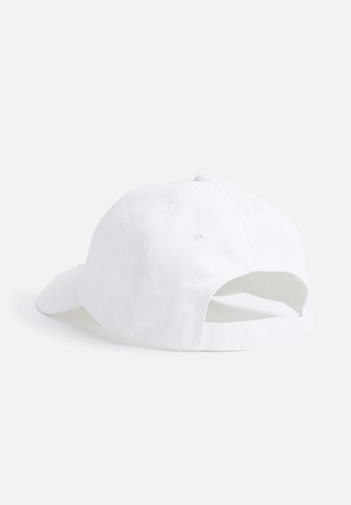 PUMA - ESS cap - white