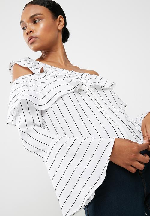 Missguided - Stripe one shoulder flute sleeve blouse