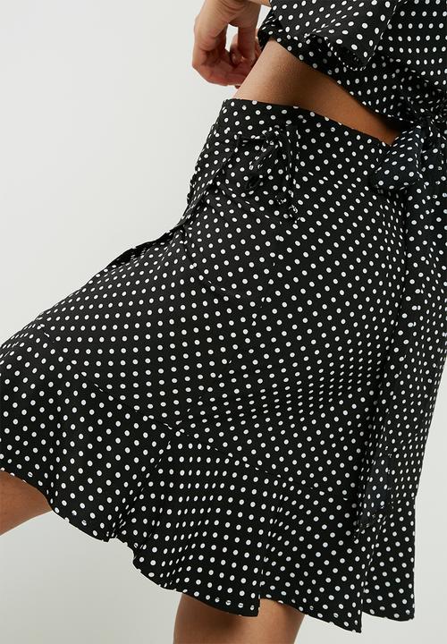 dailyfriday - Ruffle spot wrap mini skirt