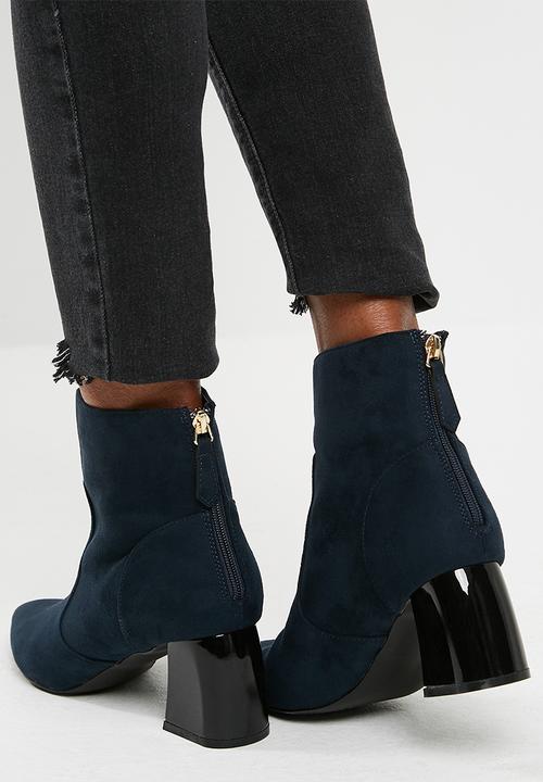 dailyfriday - Modern heel boot
