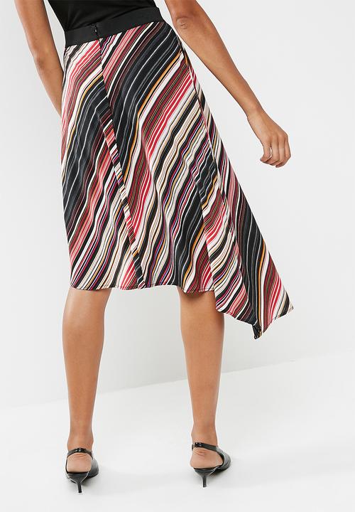 dailyfriday - Asymetric hem skirt