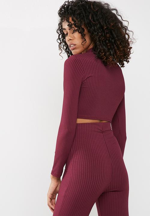 Missguided - Carli Bybel x Missguided ribbed high neck top