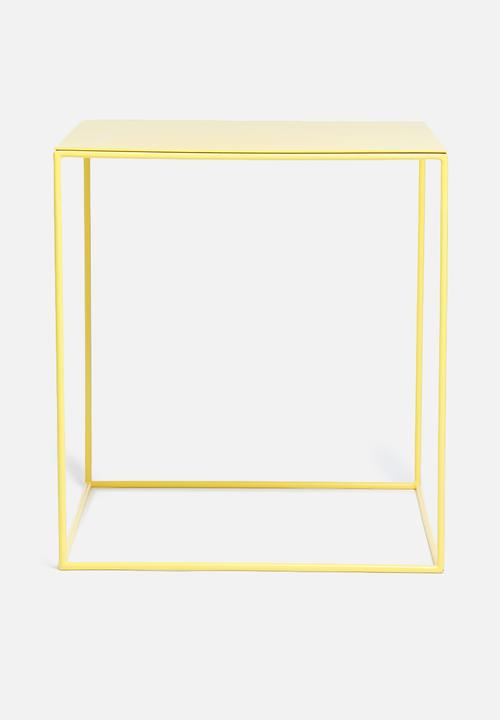 Sixth Floor - Cube table