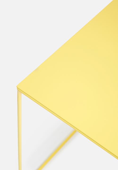 Sixth Floor - Cube table