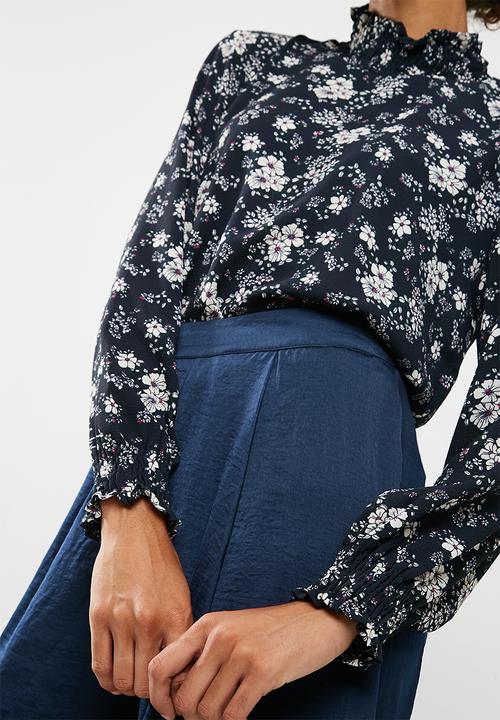 Jacqueline de Yong - Fantastic smock blouse