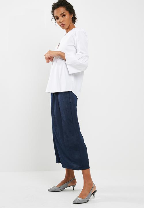Jacqueline de Yong - Stella V-neck top