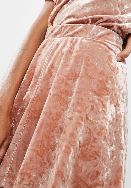 Jacqueline de Yong - Mona velvet skater skirt