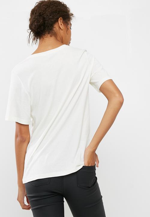ONLY - Womanish tee