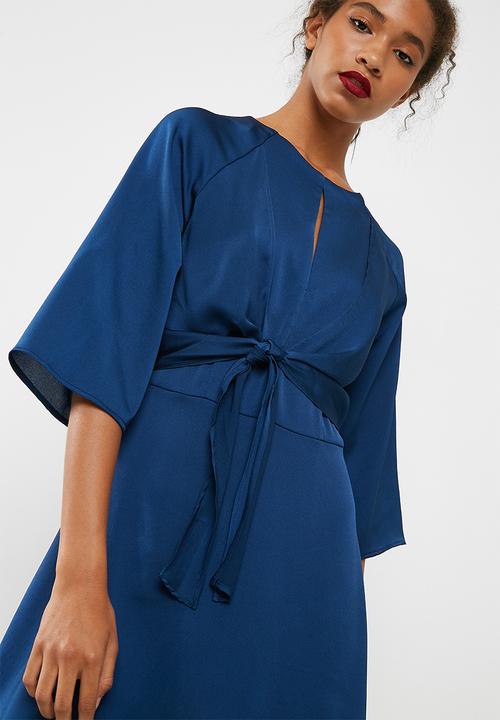 dailyfriday - Knot detail dress
