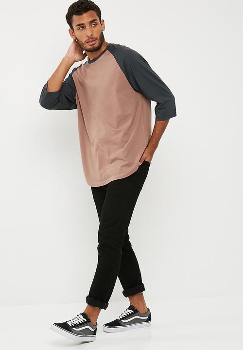 basicthread - Oversized Raglan Tee