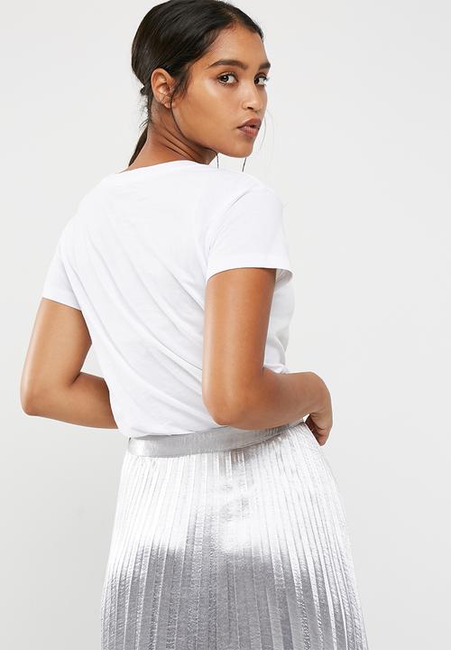 dailyfriday - Embellished tee