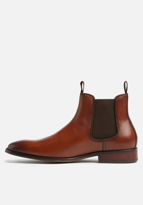Steve Madden - Echoe