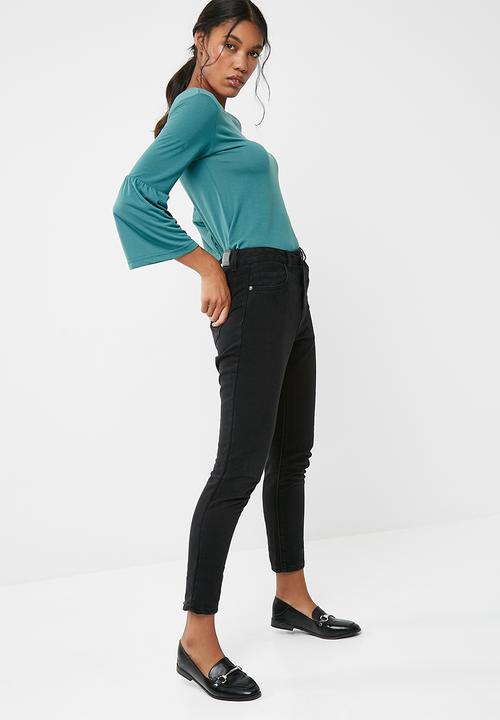 Jacqueline de Yong - Minni flared sleeve tee