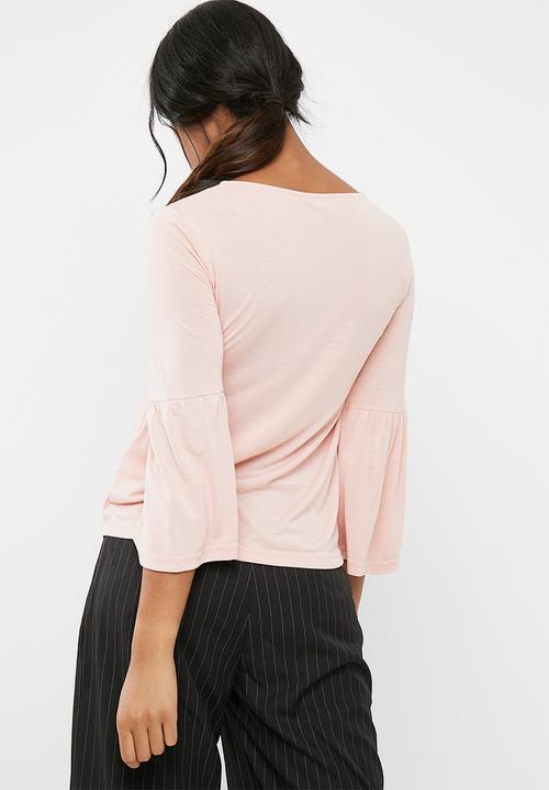Jacqueline de Yong - Minni flared sleeve tee
