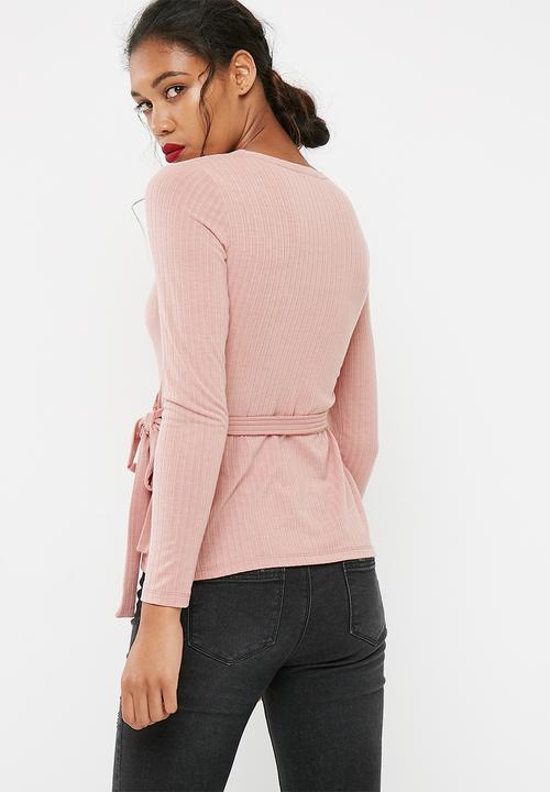 dailyfriday - Long sleeve wrap front tee