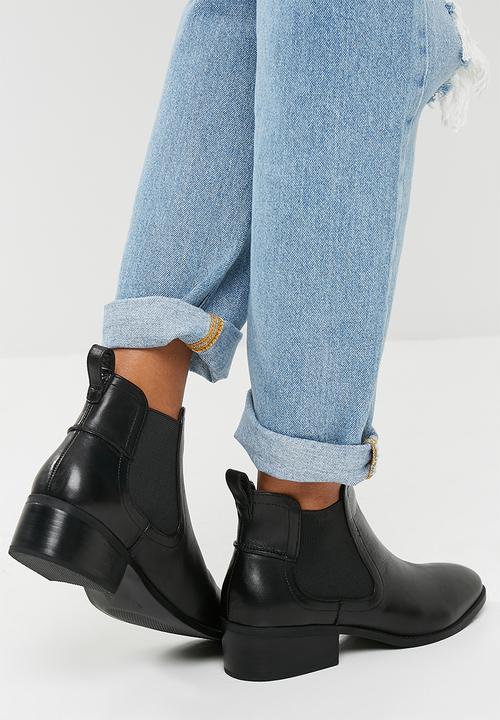 Steve Madden - Dicey