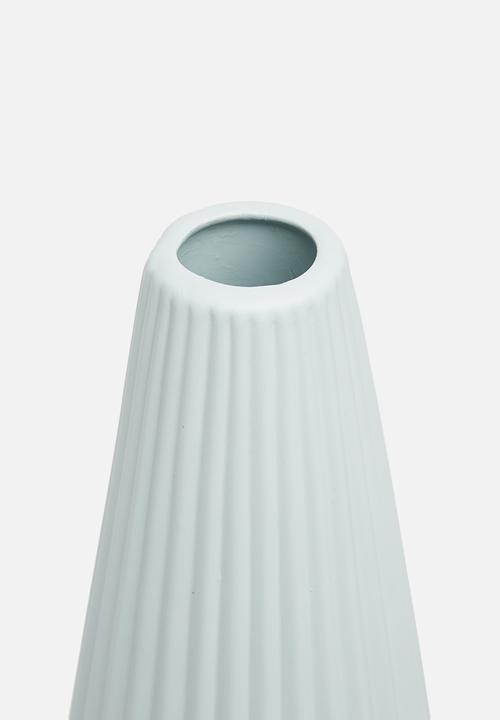 Grey Gardens - Empire vase