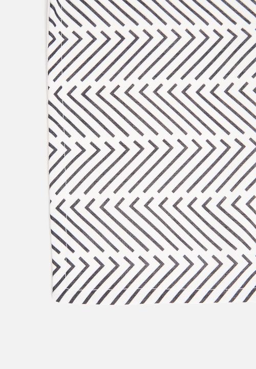 Sixth Floor - Chevron runner