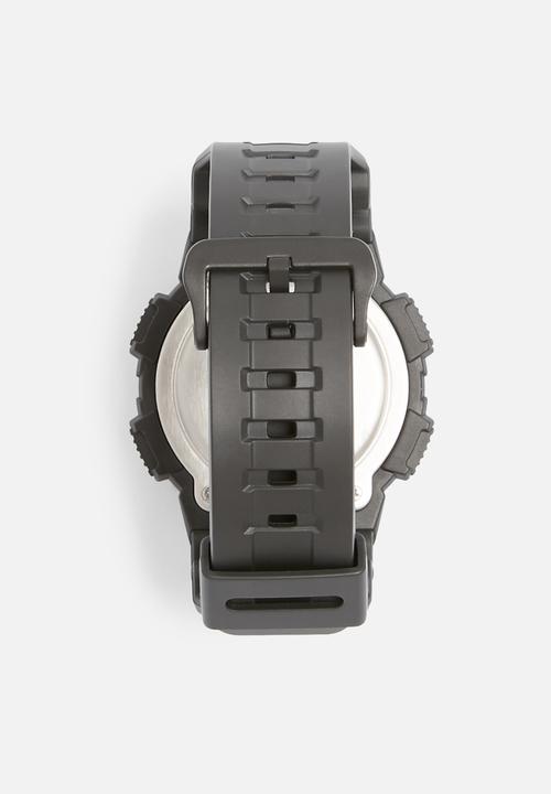 Casio - Digital wrist watch