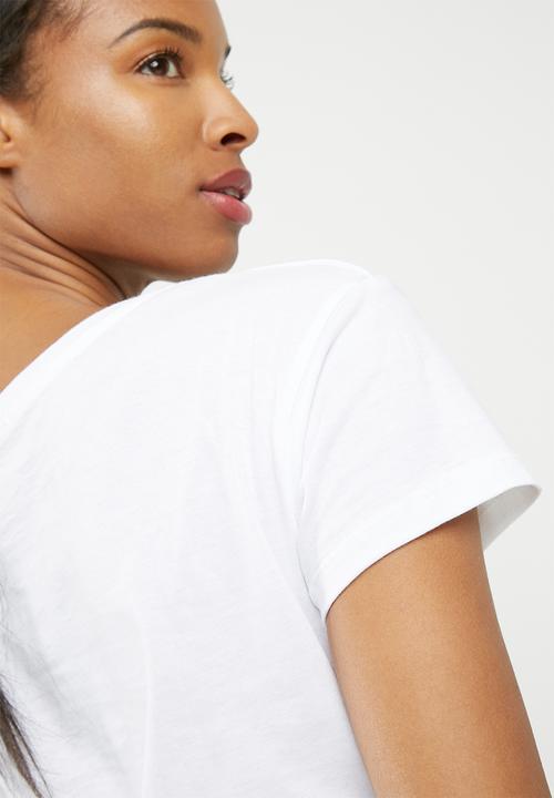 dailyfriday - Only love tee