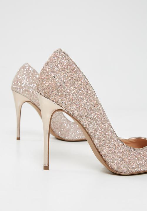 Steve Madden - Daisie
