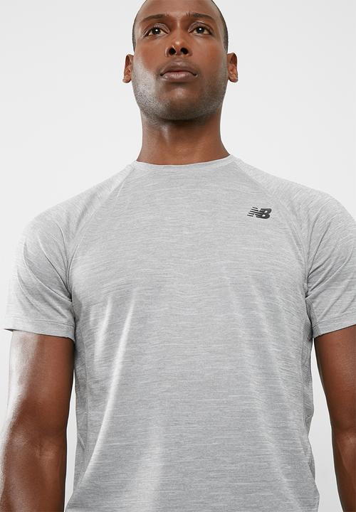 New Balance  - Tenacity active tee
