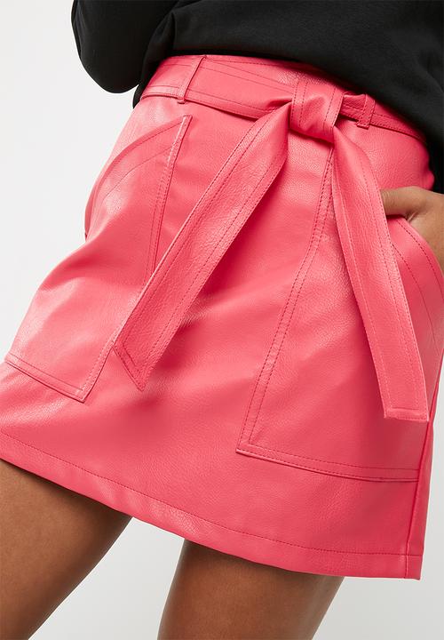 Vero Moda - Tie pu skirt
