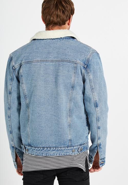 Cotton On - Sherpa Lined Denim Trucker