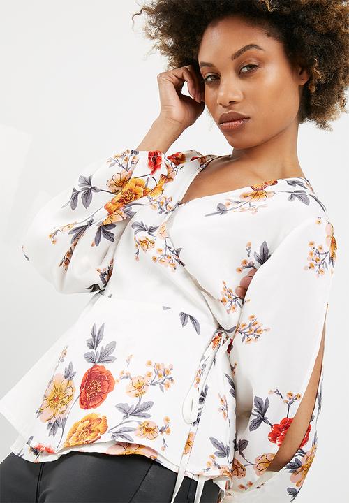 dailyfriday - Wrap blouse with cold shoulder