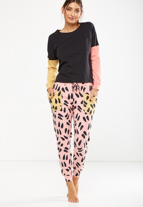 Cotton On - Match back dropped shoulder top