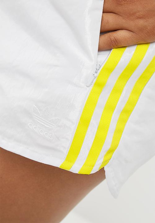 adidas Originals - Fashion league shorts