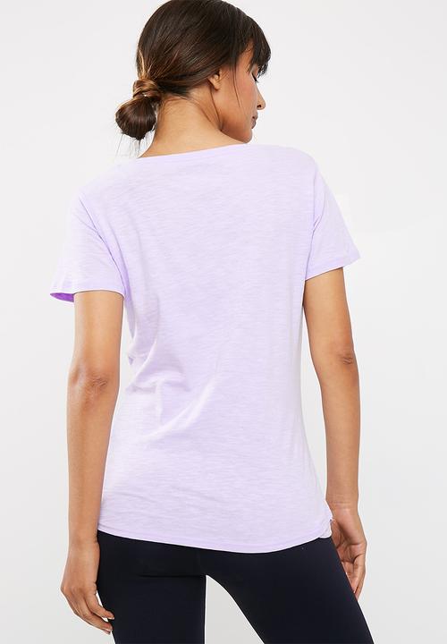 Cotton On - The deep v tee