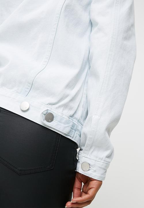 Cotton On - Boyfriend trucker embroidered denim jacket