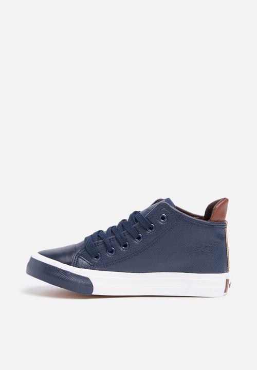 Foot Focus - Kids hi top sneakers