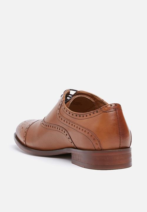 Steve Madden - Hector