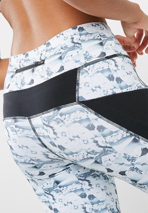 dailyfriday - Printed capri leggings