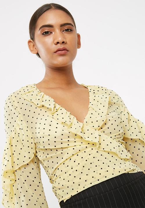 Missguided - Chiffon polka dot frill detail tie front long sleeve top