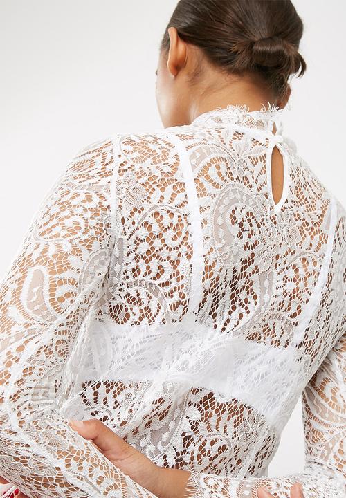 Missguided - High neck eyelash soft lace blouse