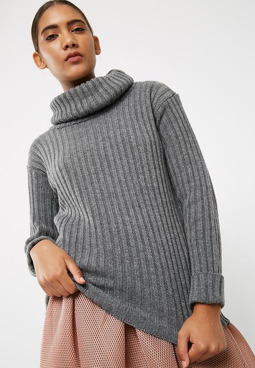 dailyfriday - Funnel neck knit