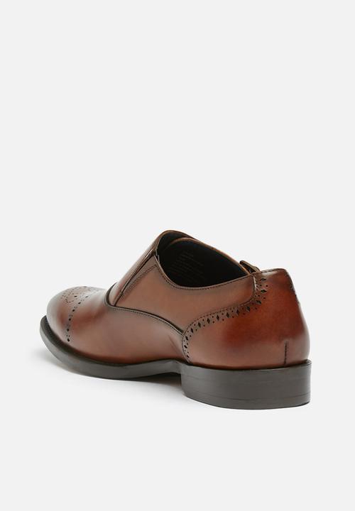 Steve Madden - Caige