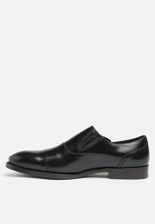 Steve Madden - Caige