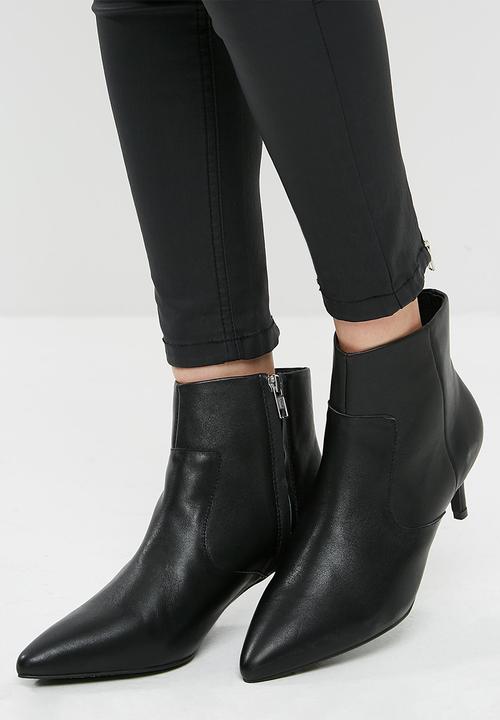 Sol Sana - Odin leather boot