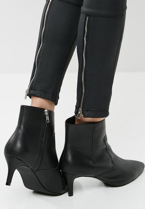 Sol Sana - Odin leather boot