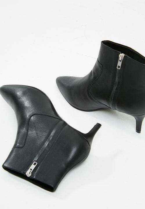 Sol Sana - Odin leather boot