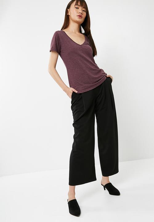 Cotton On - The deep v