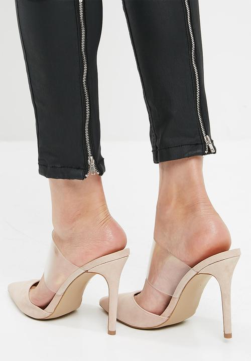 Steve Madden - Plaza