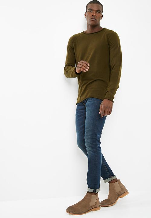 basicthread - Raw edge scoop neck knit