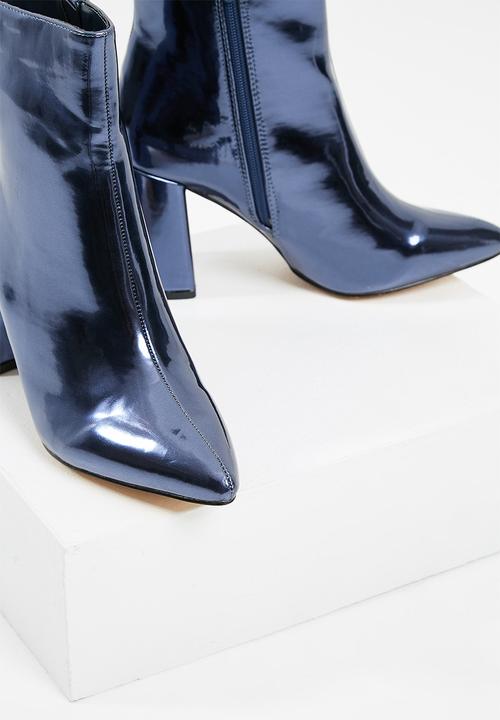 Public Desire - Alpha mid heel ankle boot