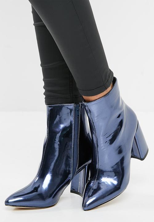 Public Desire - Alpha mid heel ankle boot