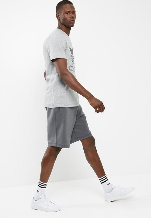 adidas Originals - Traction tee